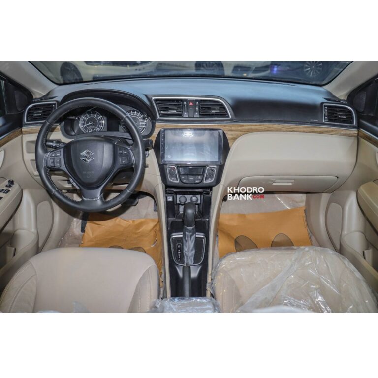 محافظ نانو گلس مانیتور سوزوکی سیاز Ciaz
