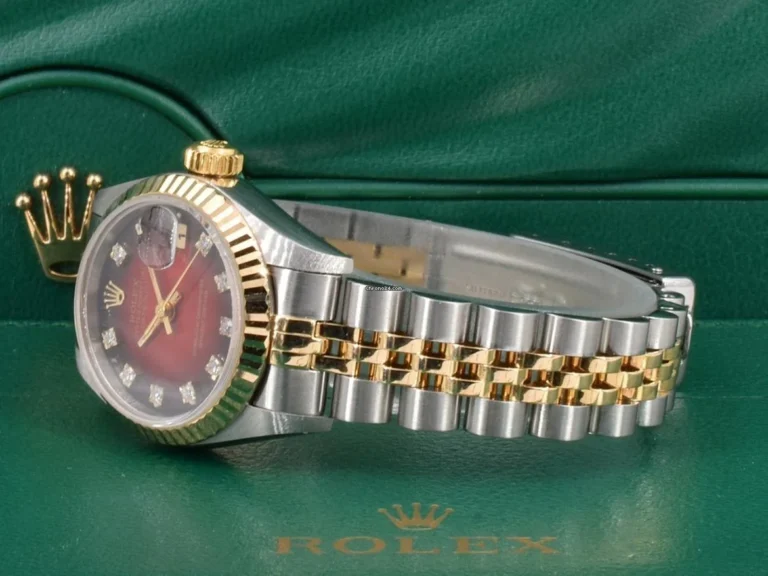 ساعت مچی زنانه رولکس دیت جاست صفحه قرمز مدل DateJust