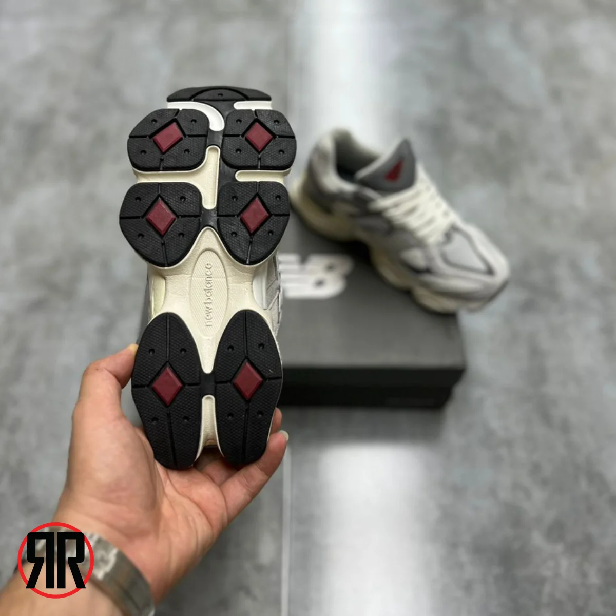 کفش کتونی زنانه و مردانه نیو بالانس 9060 new balance کد 05 - تصویر 5