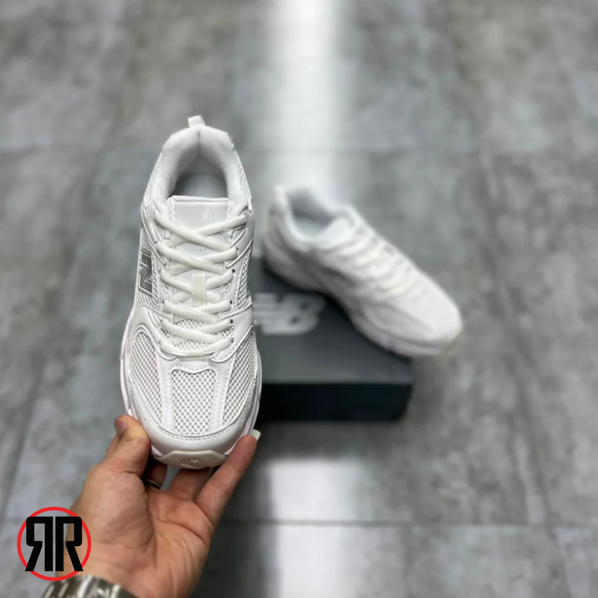 کفش کتونی زنانه و مردانه نیو بالانس 530 new balance - تصویر 3
