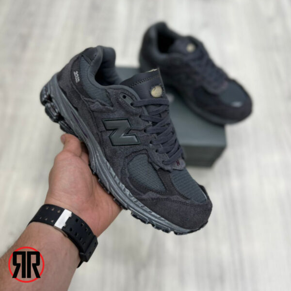 کتونی مردانه نیو بالانس 2002 new balance