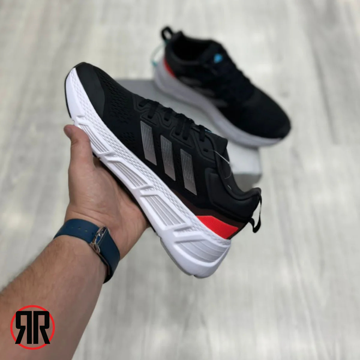 کفش کتونی زنانه و مردانه آدیداس کوئستر بوست Adidas - تصویر 4