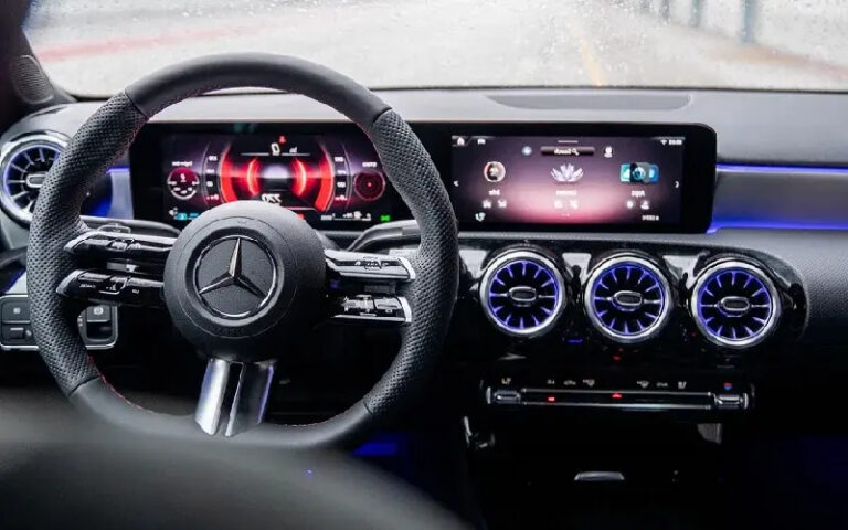 محافظ کنسول و مانیتور شفاف بنز A180 class