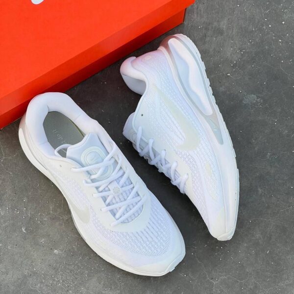 کتونی مردانه نایک Nike Journey Run کد 02