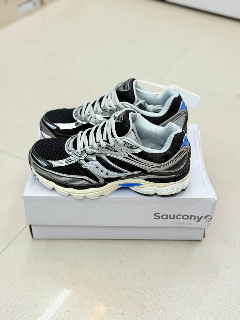 کفش کتونی مردانه ساکونی Saucony ProGrid Omni 9 - تصویر 2