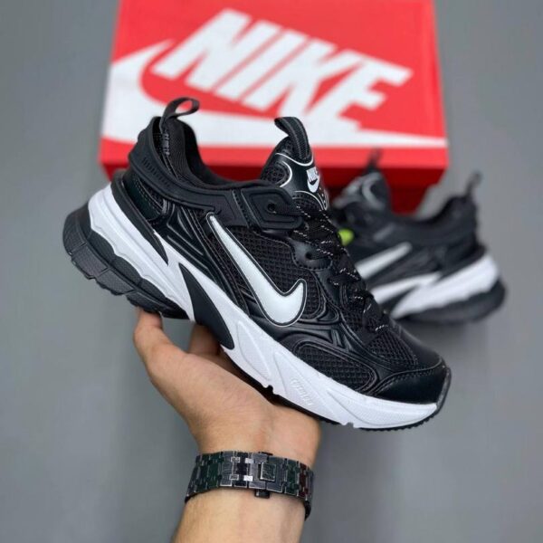 کتونی زنانه و مردانه نایک Nike Zoom Vomero 5 مشکی سفید