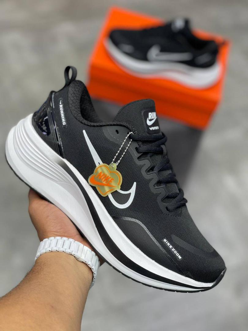 کفش کتونی زنانه و مردانه نایک زوم Nike V19
