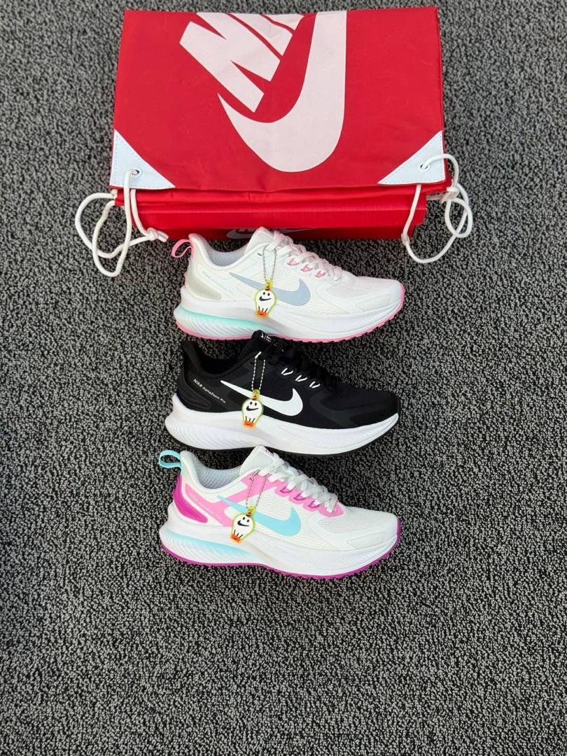 کفش کتونی زنانه نایک آلفا زوم پرو Nike AlphaZoom Pro