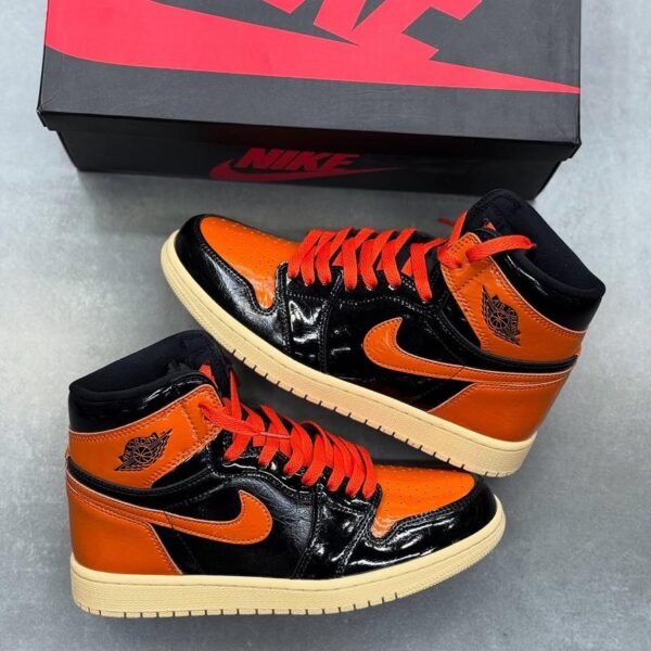 کفش کتونی مردانه نایک ایر جردن 1 Shattered Backboard