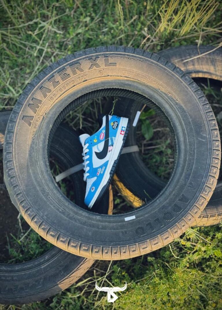 کفش کتونی زنانه نایک SB DUNK LOW کد101106 / سایز 37/38 (MK)
