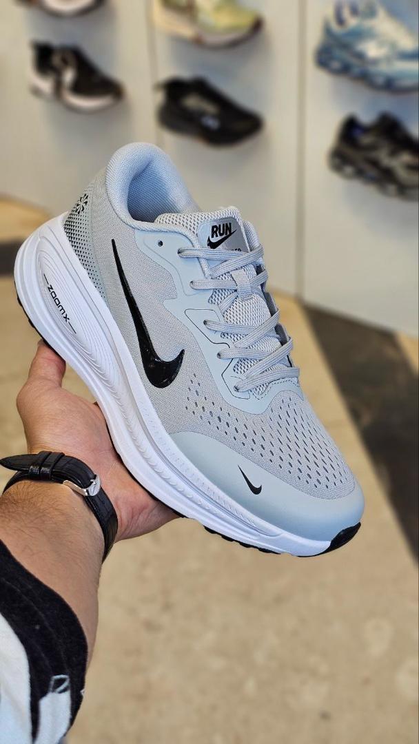 کفش کتونی مردانه نایک Nike Vomero18 (MK) - Image 3