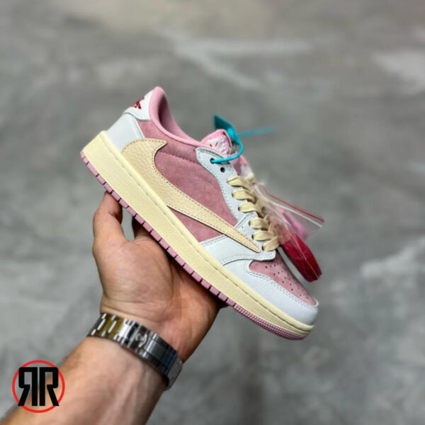 کفش کتونی زنانه نایک ایر جردن 1  Low Travis Scott