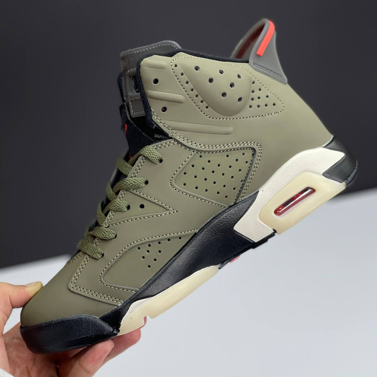 کفش کتونی مردانه ایر جردن ۶ تراویس اسکات الیو مسترNike Air Jordan 6 Travis Scott Olive - Image 5