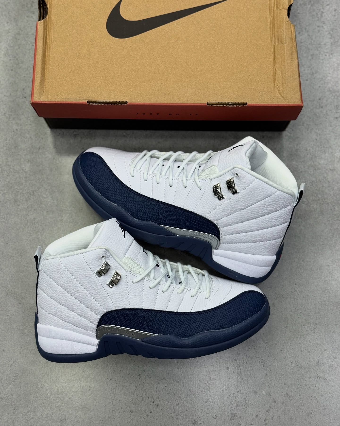 کفش کتونی مردانه نایک ایر جردن 12 Air Jordan 12 French Blue