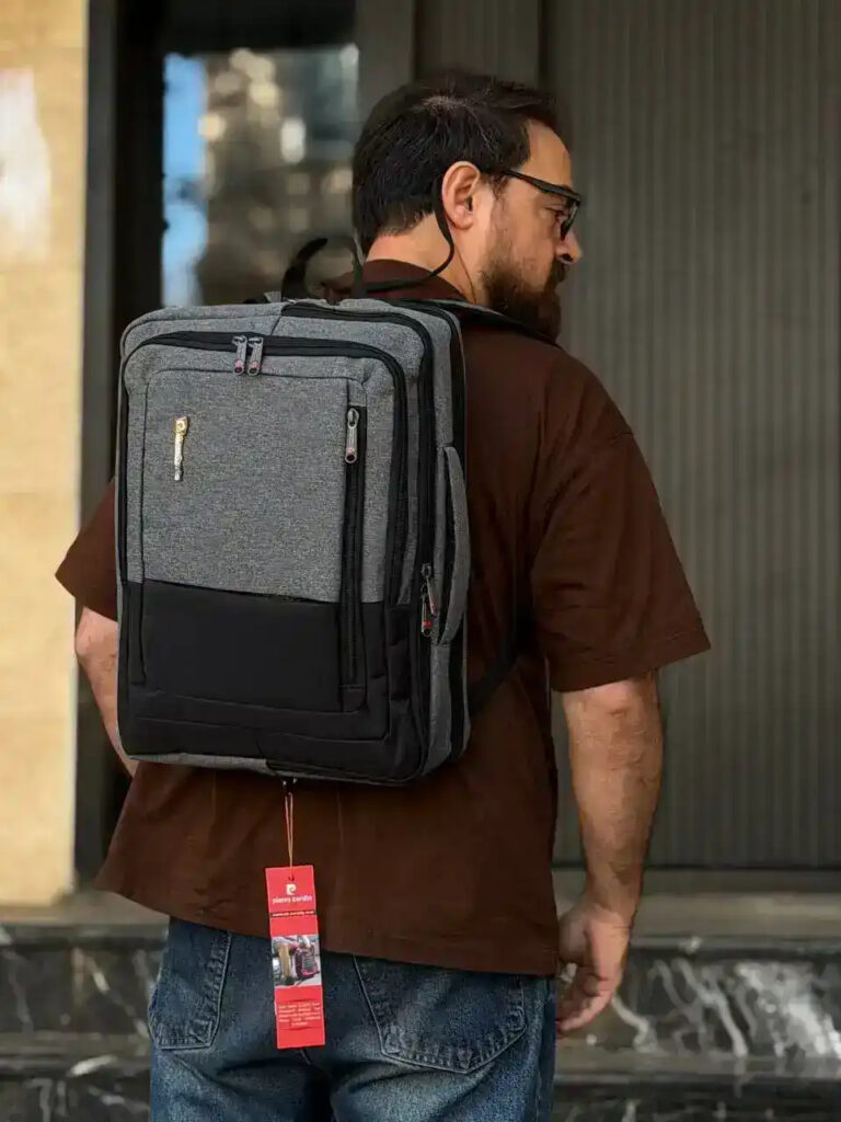 کیف سه کاره پیرگاردین مدل 111( تا لپ تاپ های 17 اینچ ) (رنگبندی دارد) (MK)