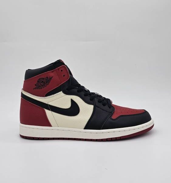 کفش کتونی جردن ساقدار سایزبزرگ فوق‌العاده Jordan 1 High کد 14 (MK)