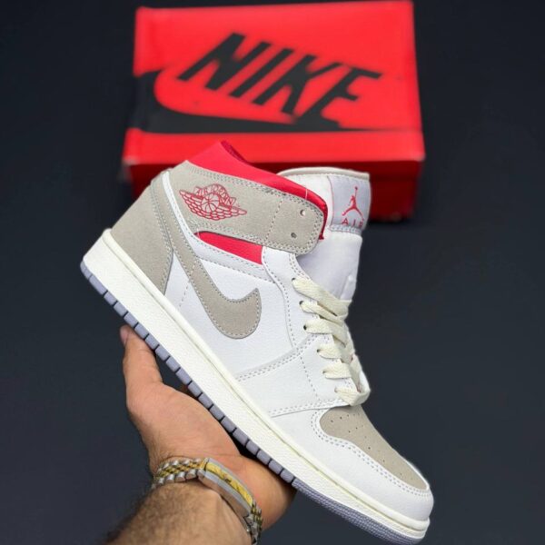 کفش کتونی زنانه و مردانه نایک ایر جردن 1 Jordan 1 High Mid Sneakersnstuff