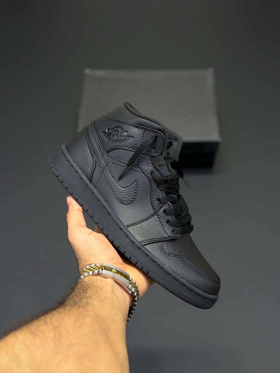 کفش کتونی زنانه و مردانه نایک ایر جردن 1 Jordan 1 Mid Triple Black