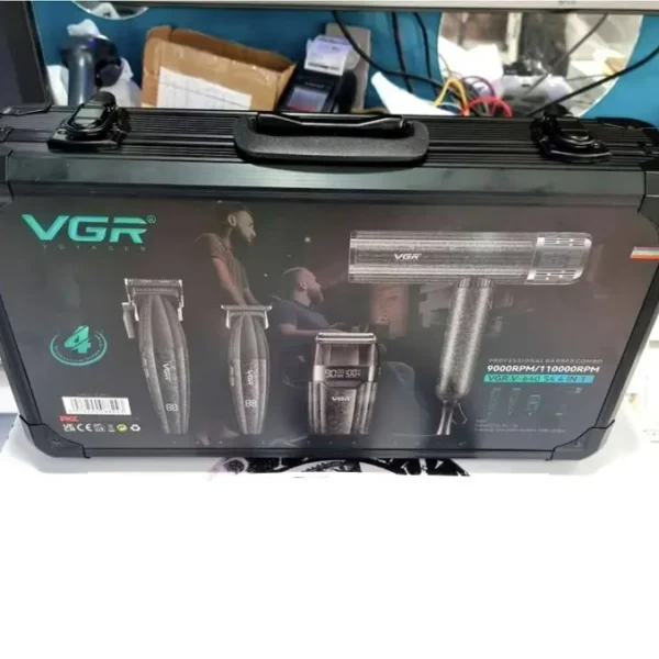 ست 4عددی سشوار،شیور و ماشین اصلاح وی جی آر مدل V-640 S4 (AR)