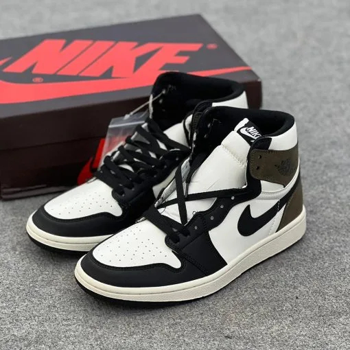 کفش کتونی مردانه نایک جردن 1 دارک موکا Jordan 1 High Dark Mocha MSTR - Image 3