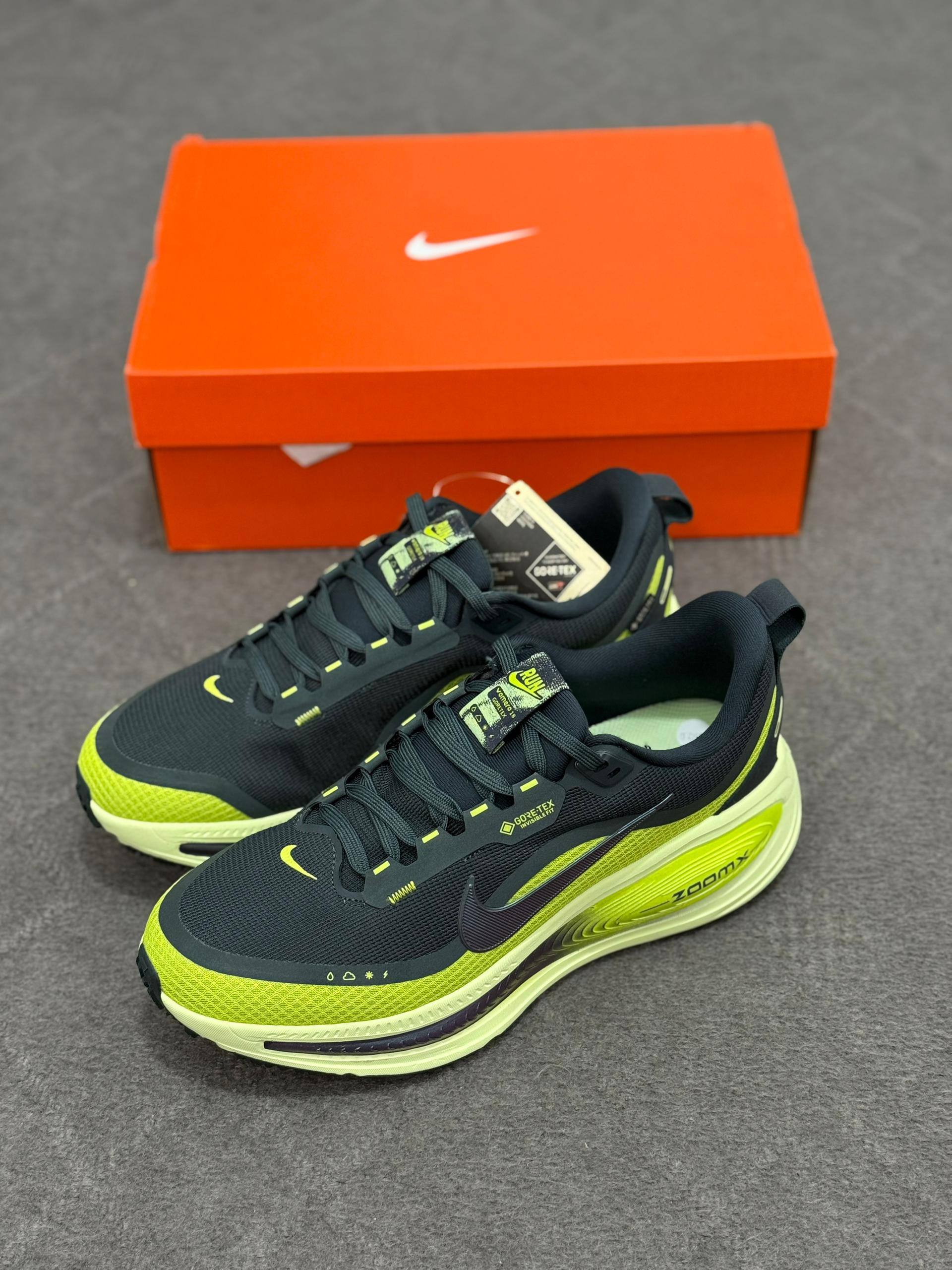 کفش کتونی مردانه نایک ومرو 18 جی تی ایکس Nike VOMERO 18 GTX - Image 5