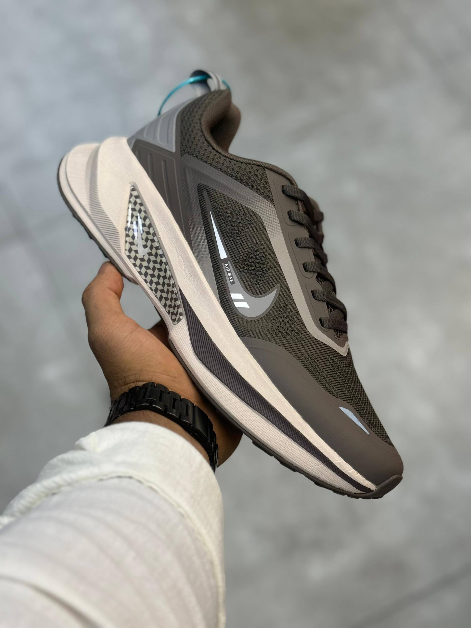 کفش کتونی مردانه نایک زوم پگاسوس 2 Nike Zoom Pegasus 2 cream brown