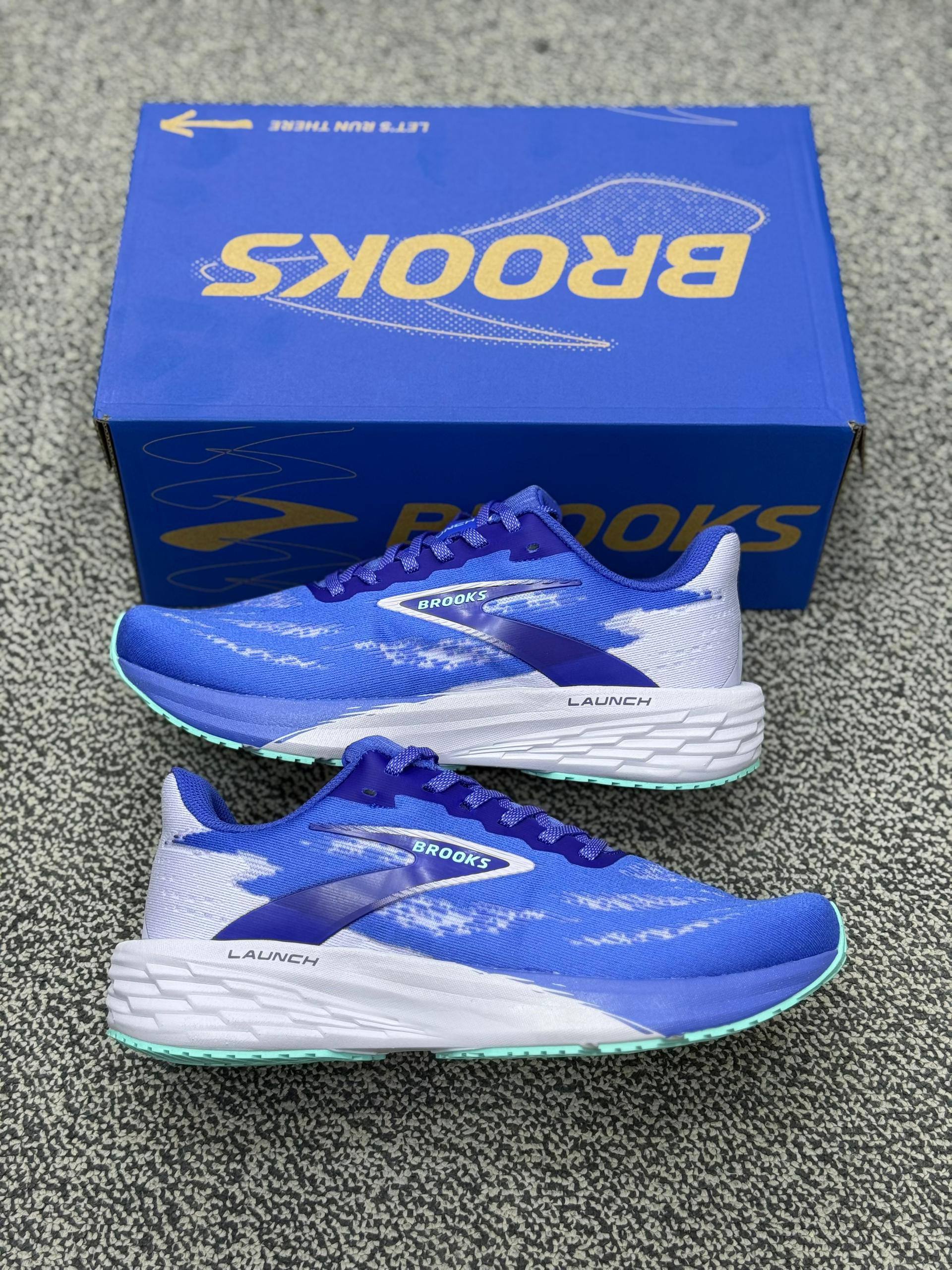 کفش کتونی مردانه بروکس مدل Brooks Launch 11 - Image 2