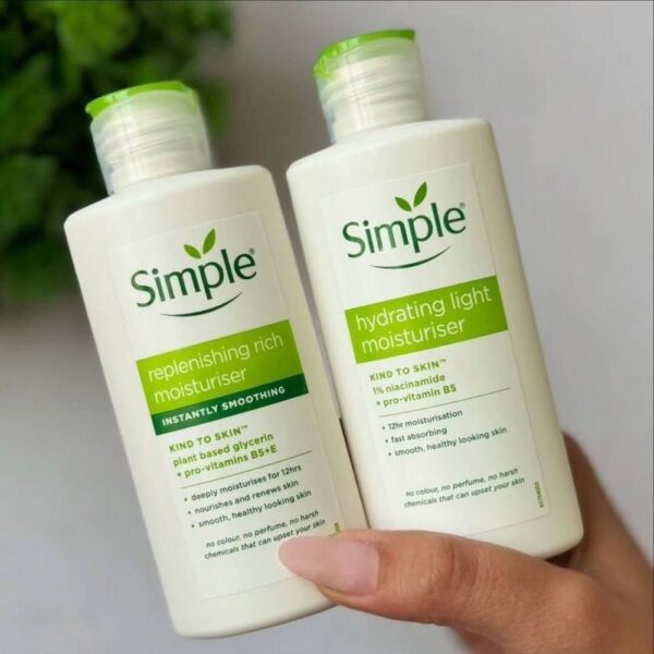 کرم آبرسان و مرطوب کننده Simple سیمپل (MB)
