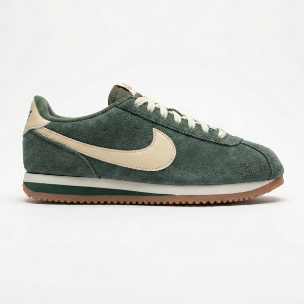 نایک کورتز سبز تیره کرم Nike Cortez Vintage Green Gum FJ2530