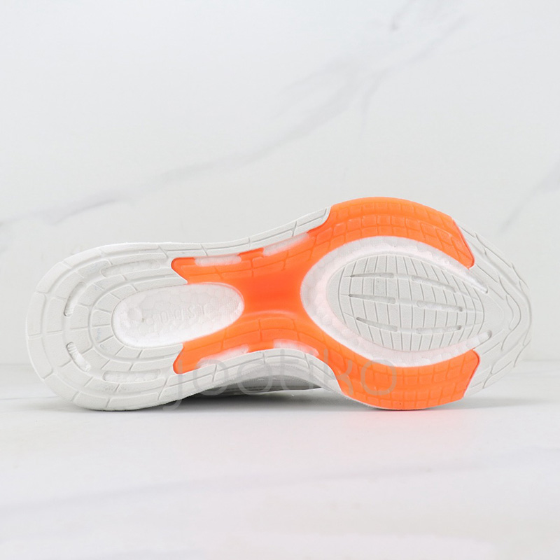 کفش کتونی آدیداس پیور بوست یاسی سفید adidas Pureboost 22 - Image 5