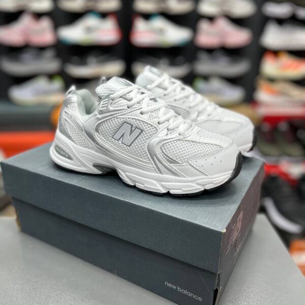 کفش کتونی زنانه نیوبالانس 530 سفید طوسی New Balance