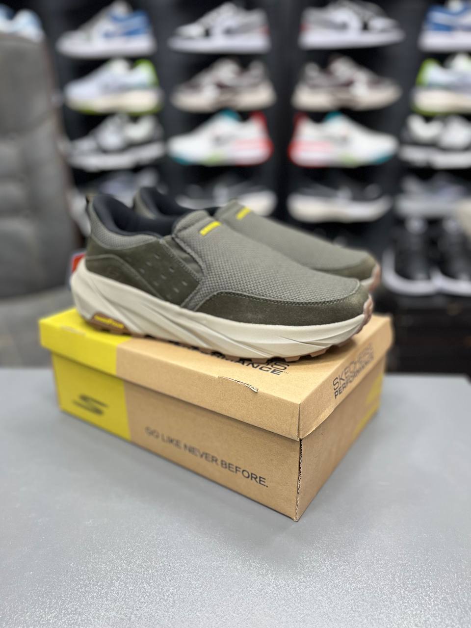 کفش کتونی مردانه اسکیچرز طبی گود یر اسلیپ اینز بدون بند کد02 /Skechers Slip-ins Good Year