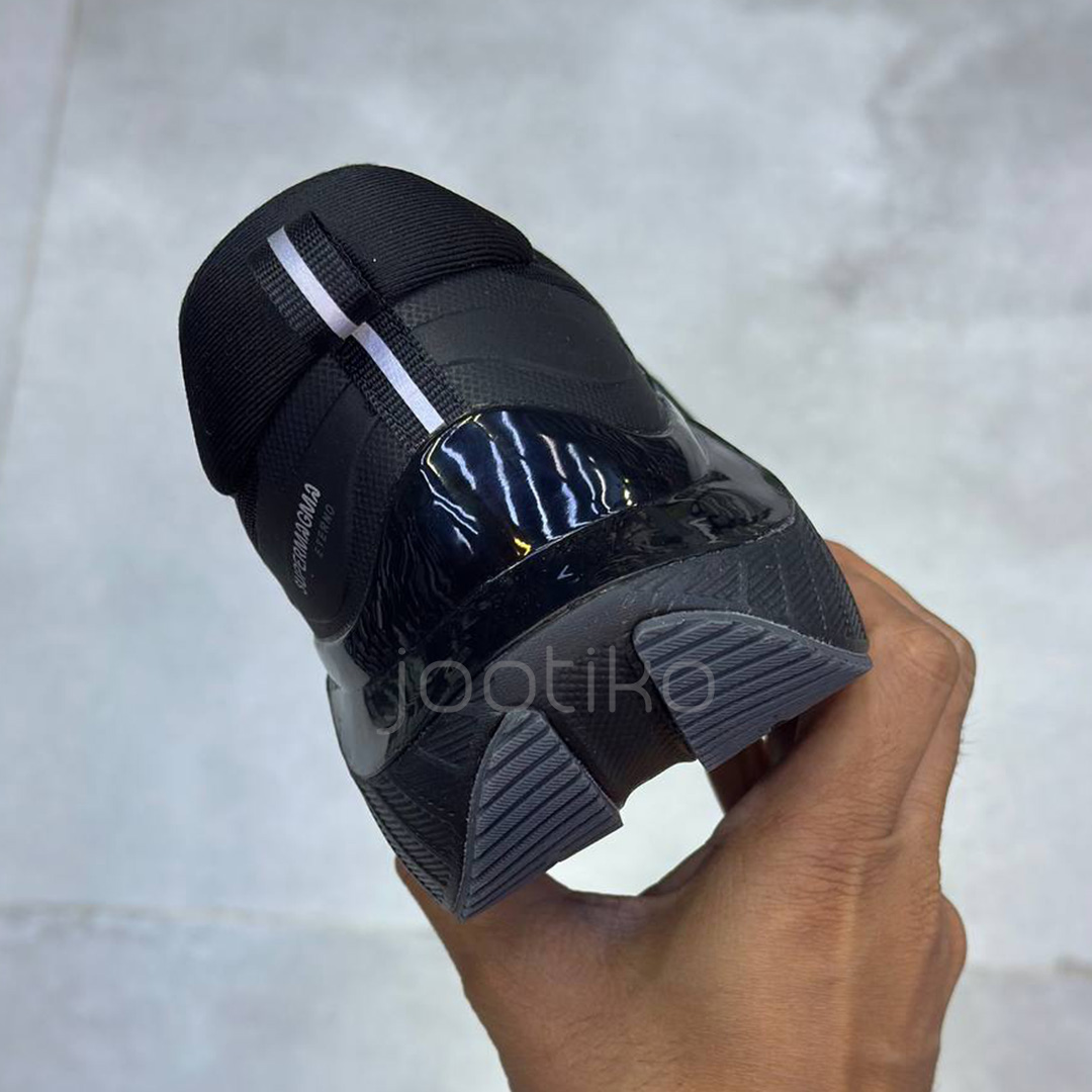 کفش کتونی آدیداس سوپرماگما اترنو مشکی adidas SuperMagma Eterno Black - تصویر 4