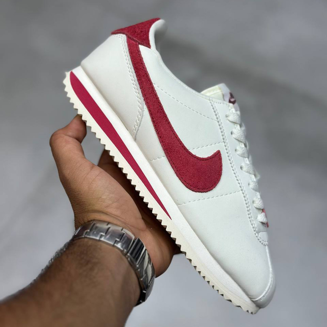 نایک کورتز ولنتاین سفید قرمز Nike Cortez SE Valentine's Day FZ5167 - Image 2