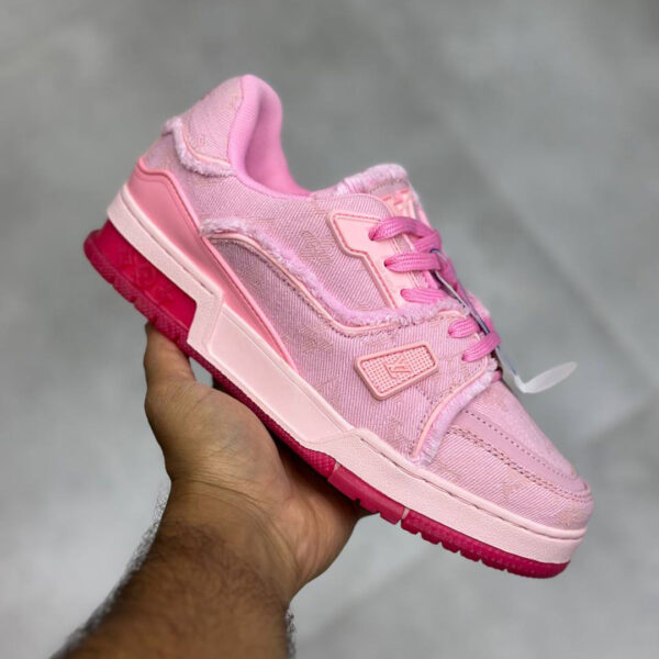 لویی ویتون ترینر صورتی Louis Vuitton LV Trainer