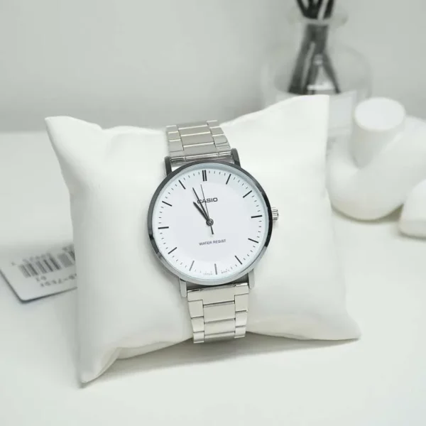 ساعت مچی مردانه کاسیو CASIO mTP-vt04d-7e اورجینال (x)
