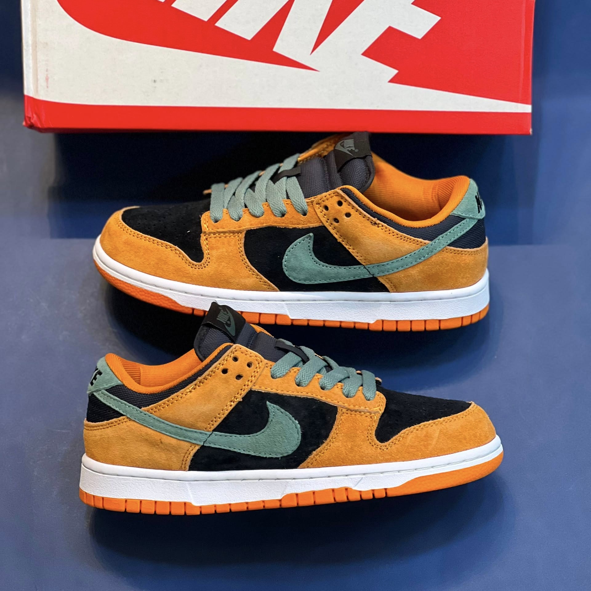 کفش کتونی زنانه نایک دانک لو اس پی سرامیک Nike Dunk Low SP Ceramic - Image 3