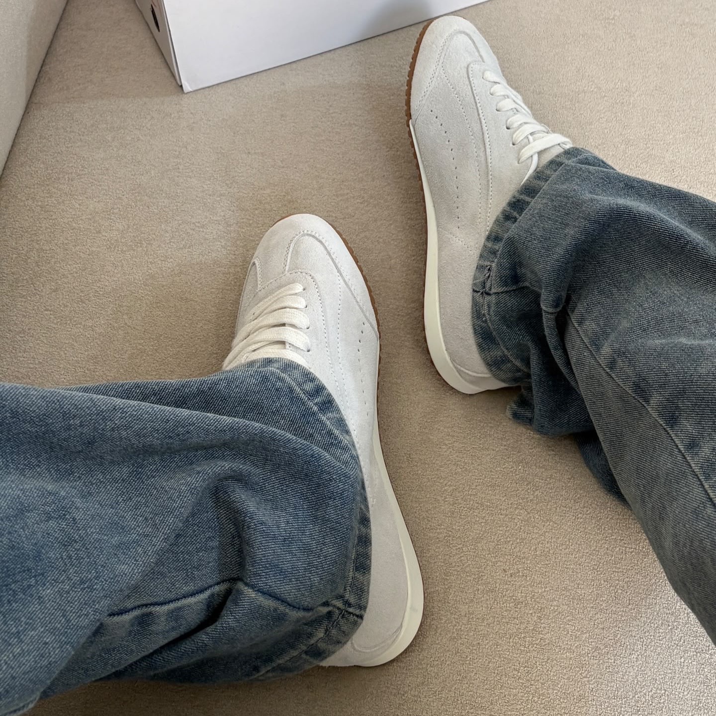 کفش کتونی زنانه ورزشی یوگا و رانینگ الو سان ست ALO Yoga Sunset Sneakers - Image 9