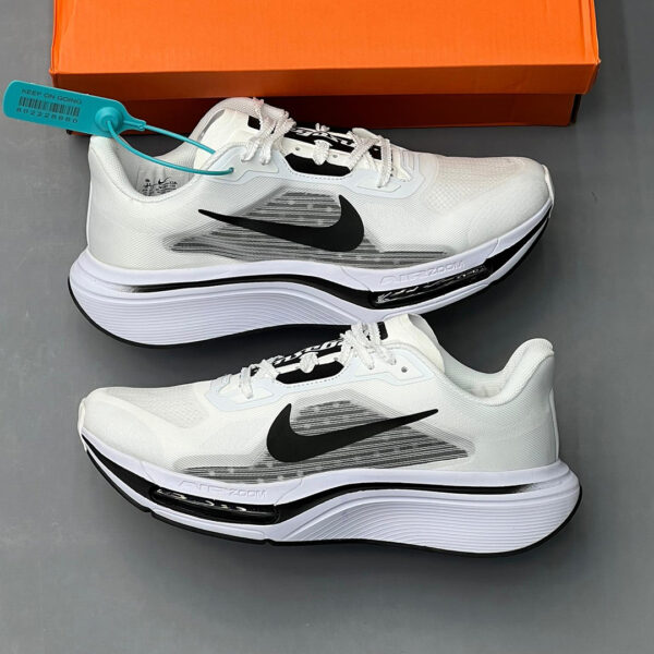 کفش کتونی نایک پگاسوس پلاس سفید مشکی Nike Pegasus Plus 2