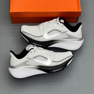 کفش کتونی نایک ایر زوم پگاسوس سفید سیلور مشکی Nike Air Zoom Pegasus 42