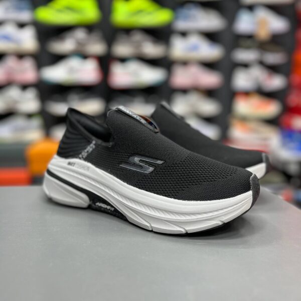 کفش کتونی مردانه اسکیچرز بدون بند مکس‌ کوشن کد02  Sketchers max coshion