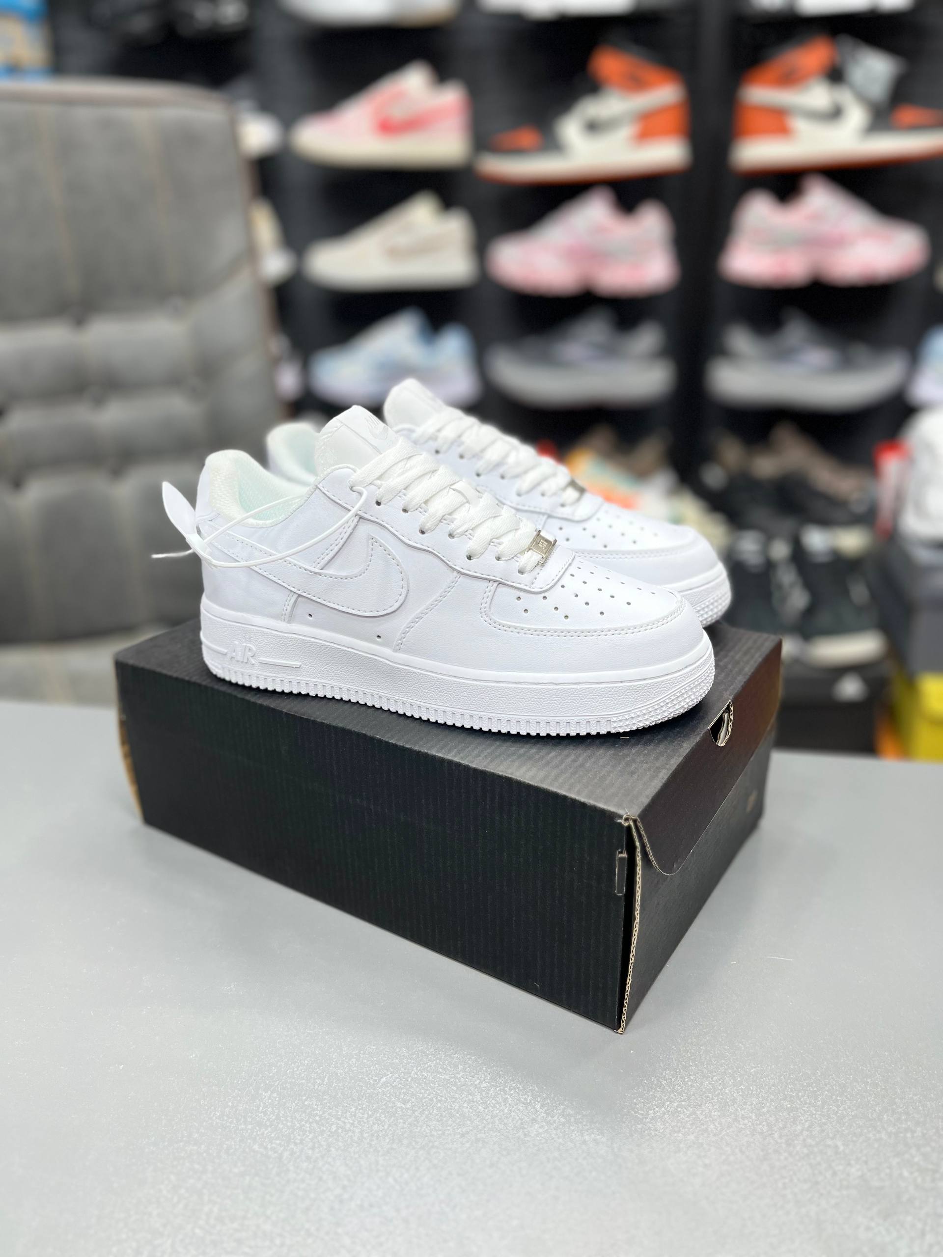 کفش کتونی مردانه نایک ایرفورس سفید Nike Air Force 1