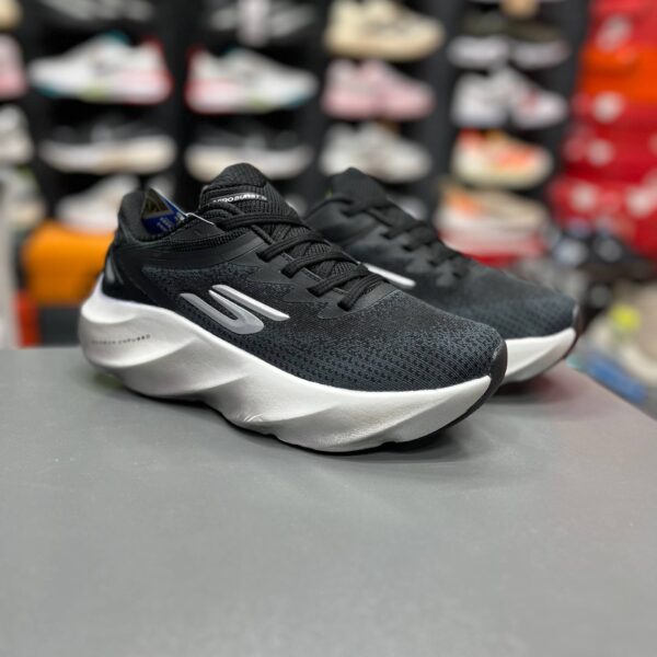 کفش کتونی زنانه اسکیچرز ایروبرست کد02  Skechers Slip-ins Aero Burst