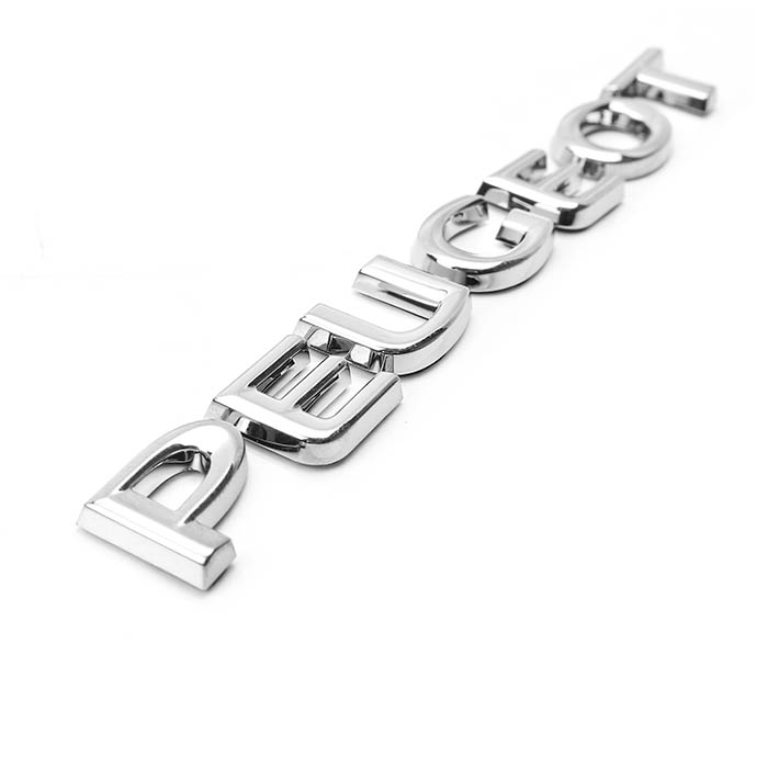 آرم صندوق عقب نوشته peugeot