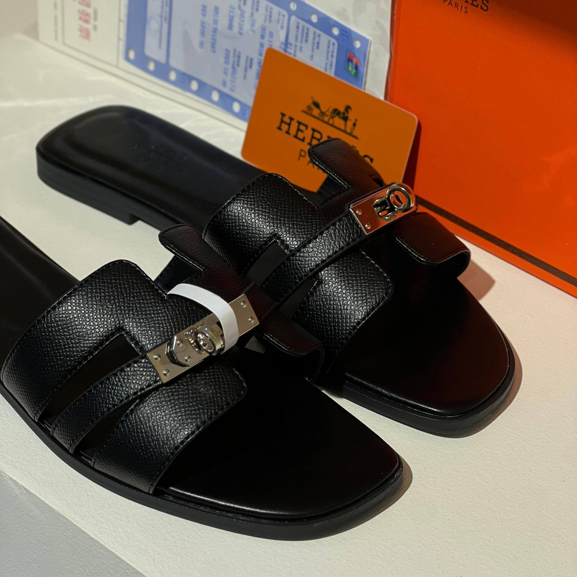 صندل زنانه هرمس کلی Hermès Kelly Sandals - تصویر 9
