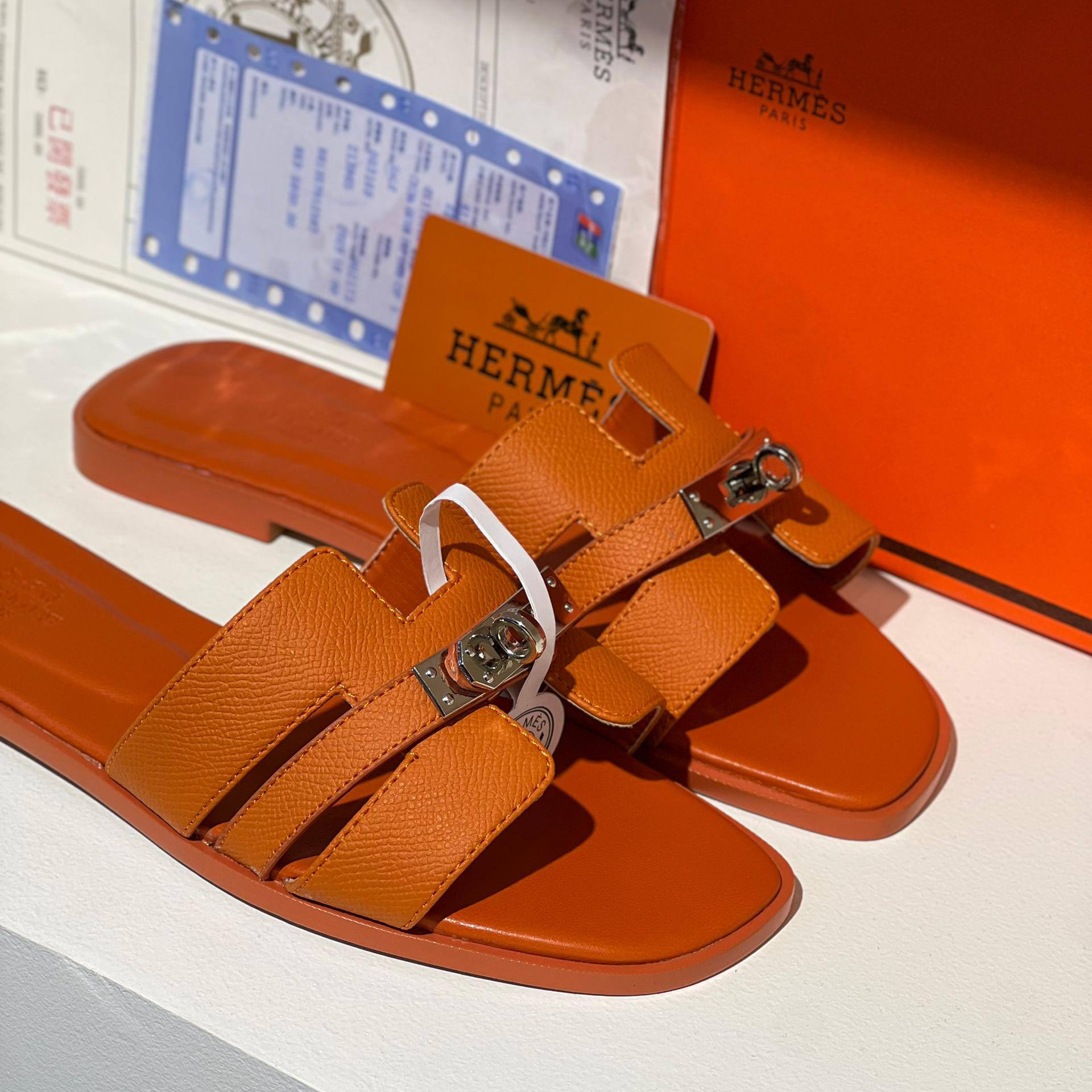 صندل زنانه هرمس کلی Hermès Kelly Sandals - تصویر 7