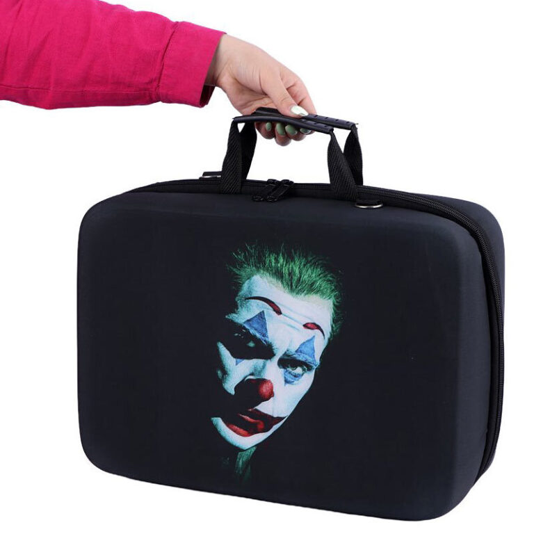 کیف کنسول بازی PS5 Slim طرح Joker کد 37 + نگهدارنده هدست