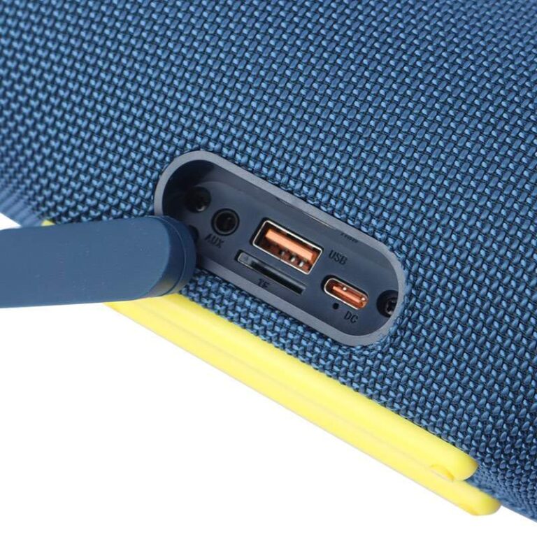 اسپیکر بلوتوثی قابل حمل Charce6 LED