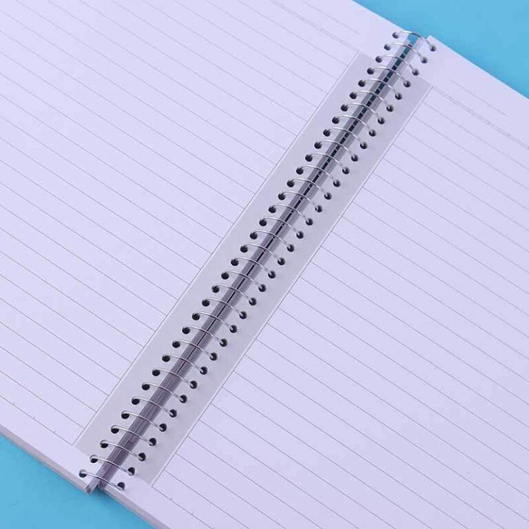دفتر سیمی 100 برگ جلد سخت طرح فضایی نهال آلما کد 7128